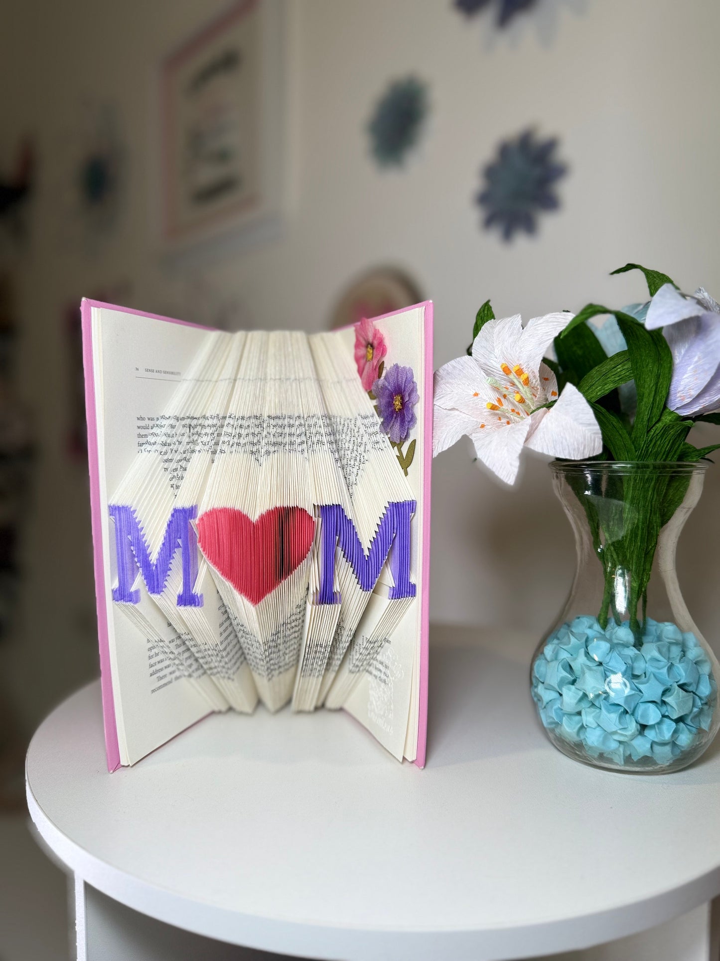 MOM with a heart as the O